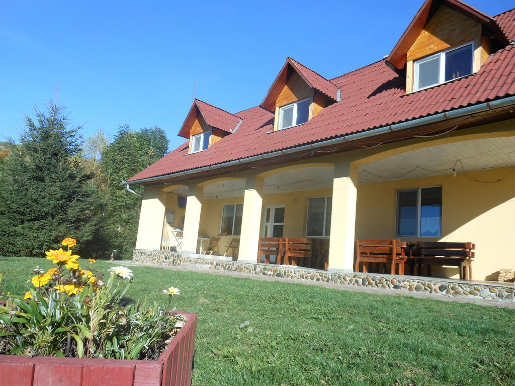 Kings Valley - Sunny Botesti Topánfalva Kültér fotó